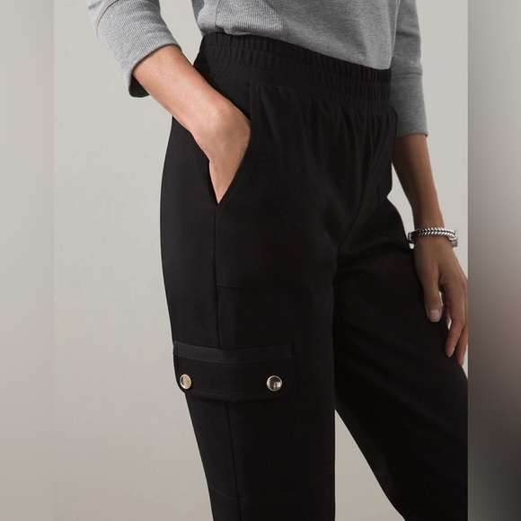 Chico’s Zenergy womens black sporty style pants stretch, size 0(4-S) - Picture 3 of 16